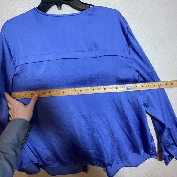 Vince Camuto Blouse Button Up Top Womens Size 2X Blue Long Sleeve Zipper Pockets - Picture 6 of 6